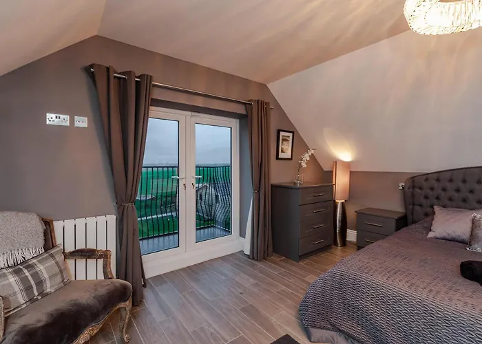 Ocean View,Kinsale, Hosted By Exquisite Holiday Homes, Sleeps 22