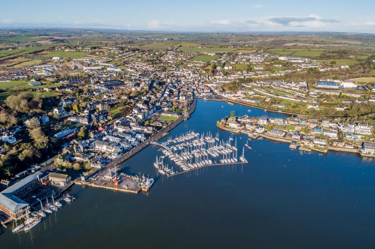 Ocean View,kinsale, Hosted By Exquisite Homes, Sleeps 22 *