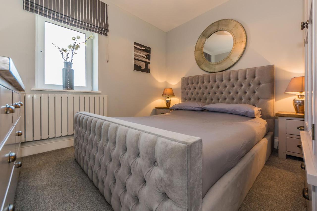 Ocean View,kinsale, Hosted By Exquisite Homes, Sleeps 22 Holiday home Kinsale